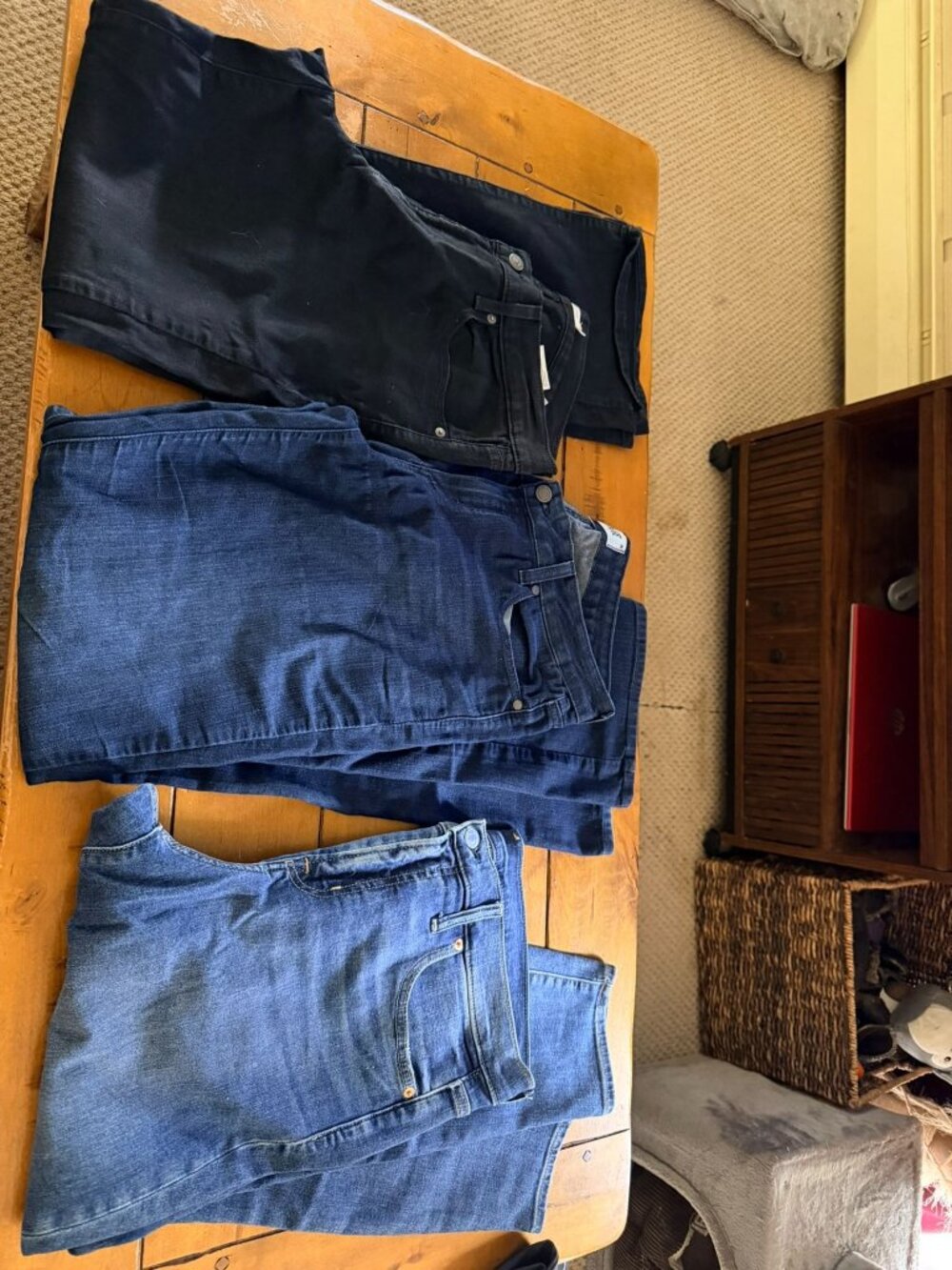 Set Of 3 Women’s Denim Jeans In Black & Blue Washes Various Brands Sizes 31, 32,
